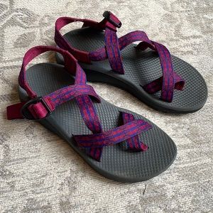 Chaco women’s Z Cloud sport sandal SIZE 8